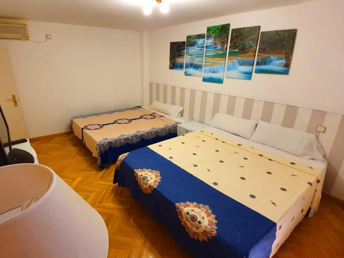 Puerta Del Sol Carretas Apartaments & Rooms Madrid Exterior photo