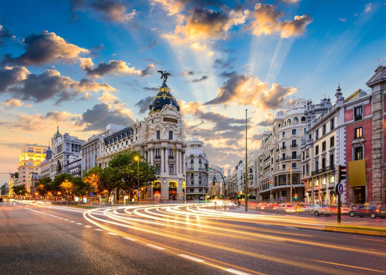 Puerta Del Sol Carretas Apartaments & Rooms Madrid Exterior photo