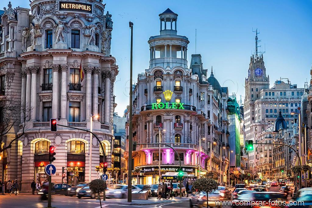 Puerta Del Sol Carretas Apartaments & Rooms Madrid Exterior photo
