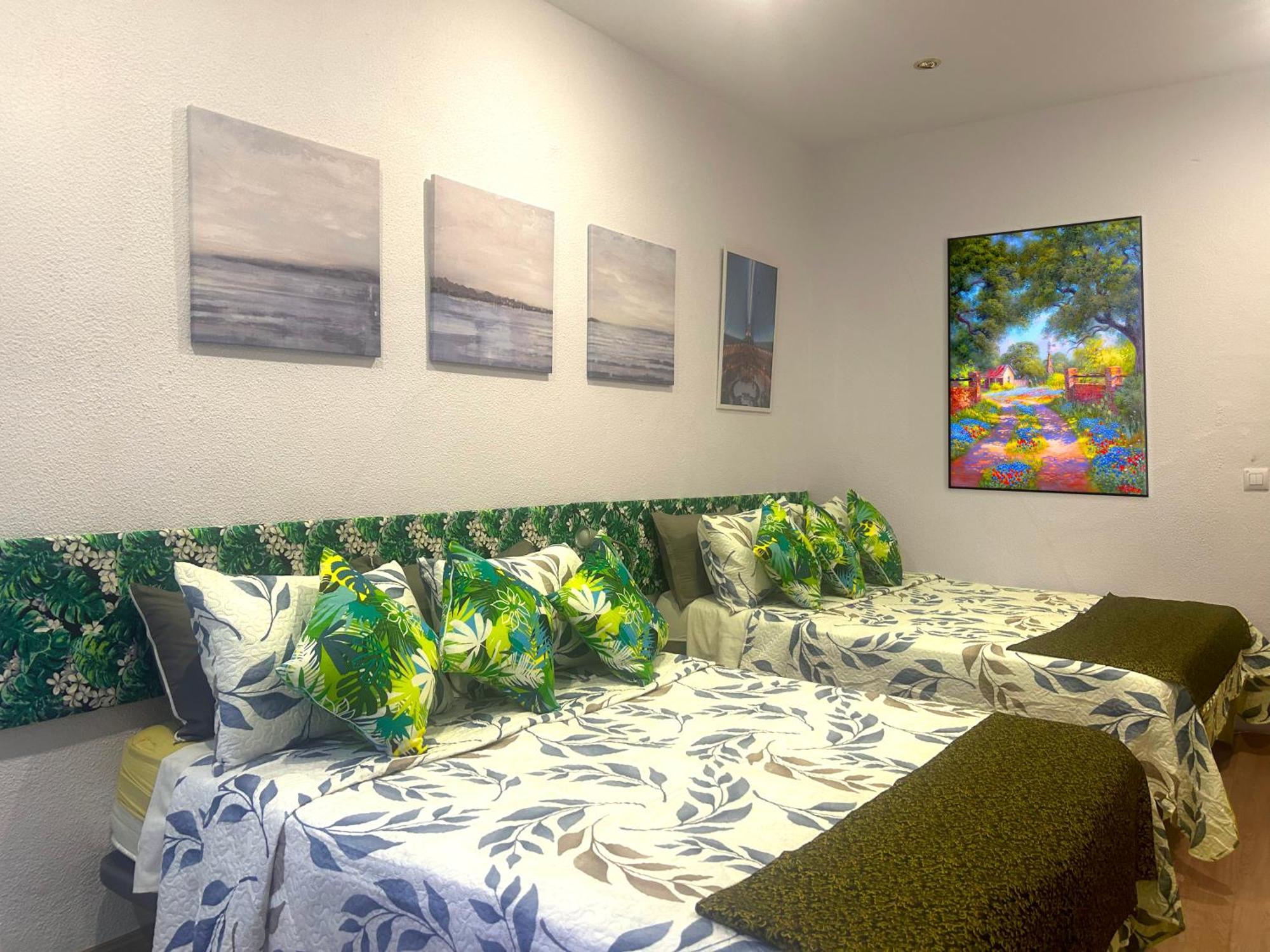 Puerta Del Sol Carretas Apartaments & Rooms Madrid Exterior photo
